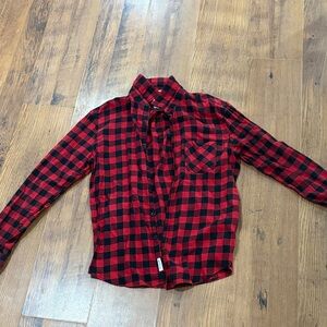 American Eagle Outfitters Red and Black Plaid Casual Button Down Shirt